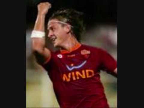 IL RUGANTINO DELLA ROMA- PHILIPPE MEXES---ALEEEEEEEEEE