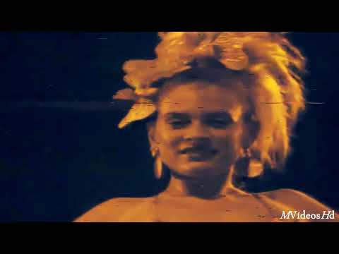 Marquinhos Moura cantando no Chacrinha meu mel no ano de 1987 seu maior sucesso.Reliquia!