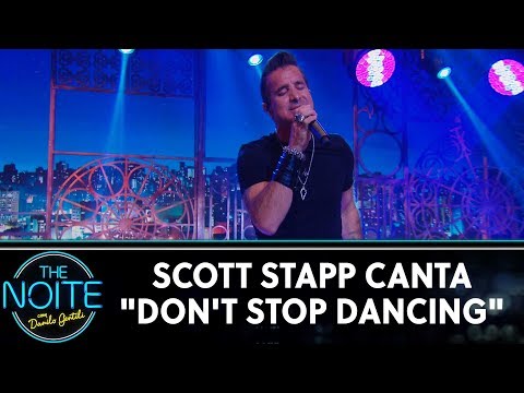 Scott Stapp canta "Don't Stop Dancing" | The Noite (11/11/19)