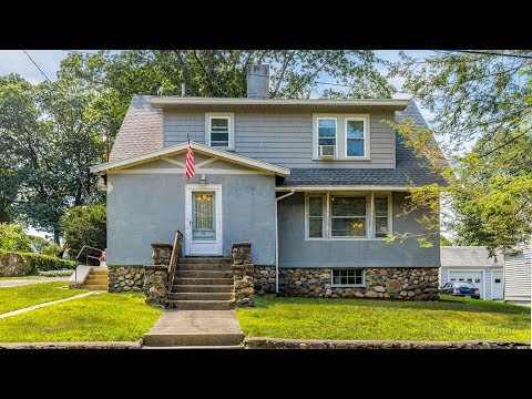 55 Elm St, Stoneham MA - Melanie Lentini - Tel: 781-526-8070