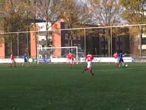 Bekkerveld 2 (zo) vs. JVC Cuijk 2 (zo) 1-12-2013 12:12
