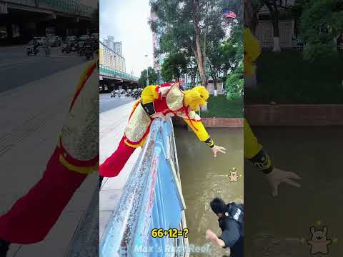 When a parkour flex goes completely wrong and you get stuck! 🐒😂 #shorts #funny #comedy