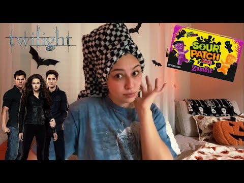 let's have a fall sleepover and watch twilight