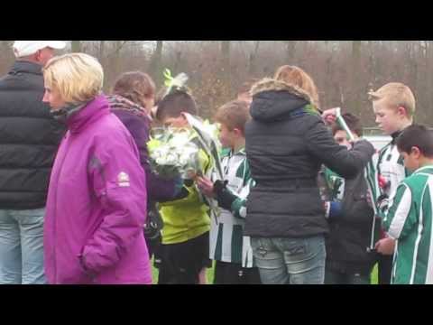 De huldiging van Tricht E2 door de ouders ( zaterdag 7 december 2013 )