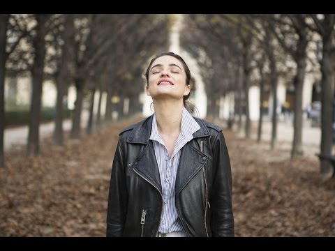 הכל עוד לפניי - אניה בוקשטיין