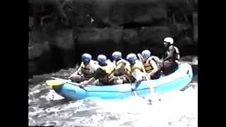 preview picture of video 'Rafting de superddt'