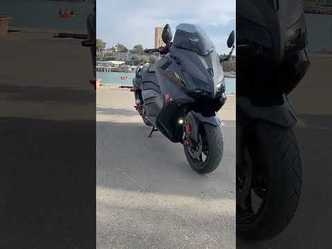 Yamaha tmax 530 akrapovic black 💣🔥 #shorts #moto #tmax