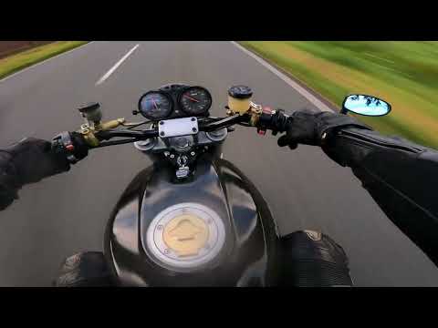 This 23 Year Old Ducati Monster 900 Sounds Insane! (4K RAW ONBOARD)