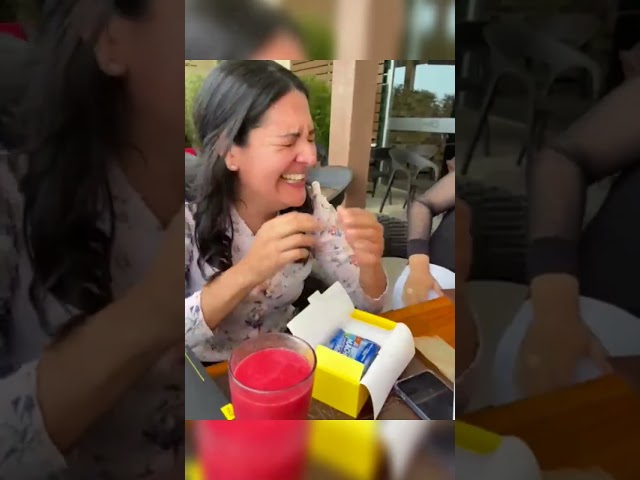 Vídeo relacionado con Bromas, bromas para adultos | Falso Piercing para Niños Estudiantes Mujeres Cumpleaños Calcetín Navidad Halloween Regalo
