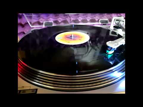Pointer Sisters - Having a party LP (VINIL-1977) - SIDE A HQ 1080
