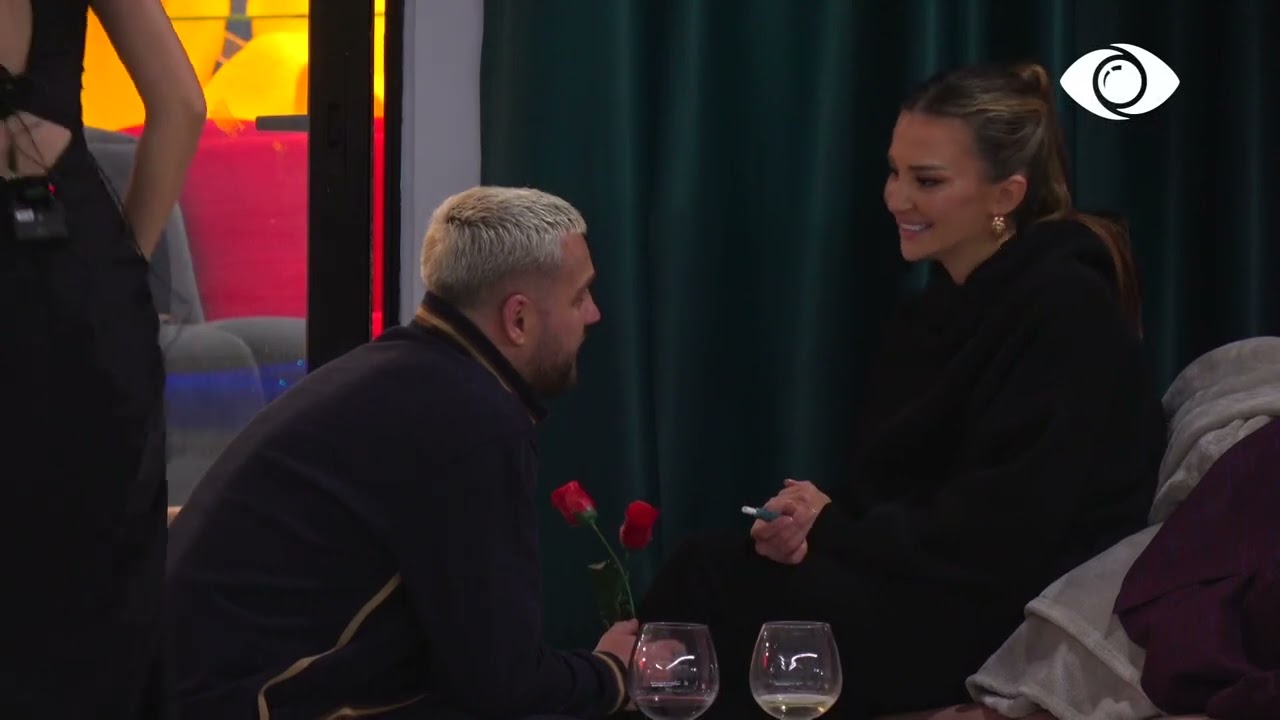 Luizi afrohet për ta puthur, Kiara largohet