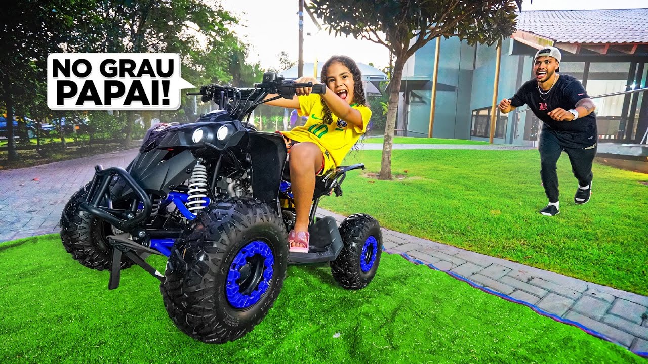 REAÇÃO DA MINHA FILHA VENDO O NOVO QUADRICICLO DELA