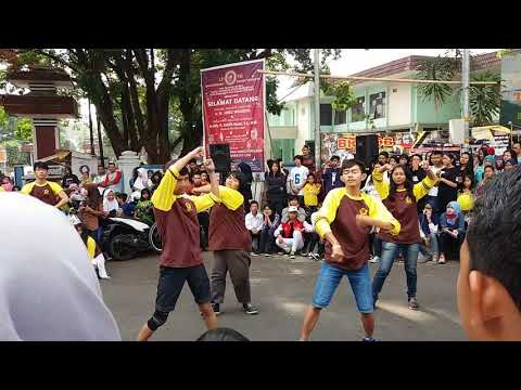 011115 BLG Ent. - Intro + Ring My Bell + ICC + Crazy + Rhythm Ta + Red Light + Maxstep + I'm Ill