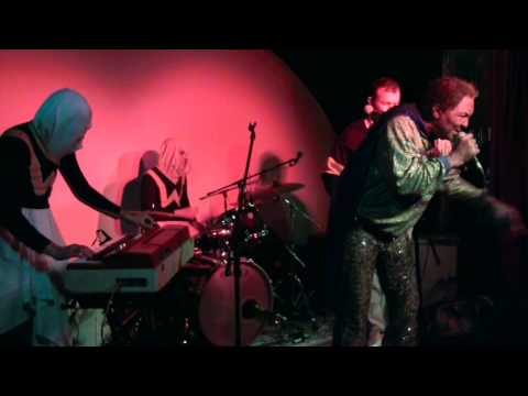 Nardwuar / Thee Goblins ft. Blowfly - Shittin' Off the Dock of the Bay