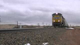 preview picture of video 'Westbound Stack Train - Tie Siding, WY (Sherman Hill)'