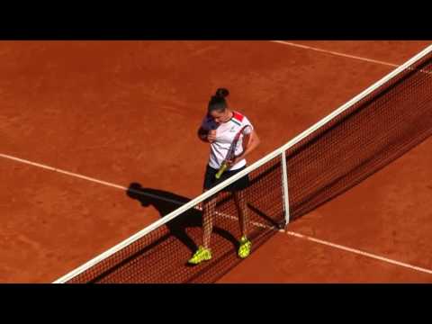 Reka Zadori def. Layne Sleeth