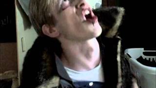 LADY GAGA - ANIMAL - GUY GAGA.wmv