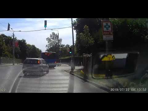 Turelmetlen Suzikis kontra BKV busz.