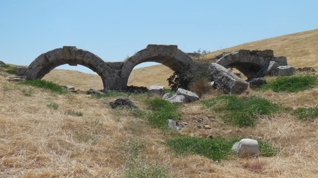 ¿Por qué están Enterrados los Edificios de la Antigüedad?