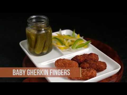New York Famous Fried Pickles | Niralya's Food Guide 🥒🥒