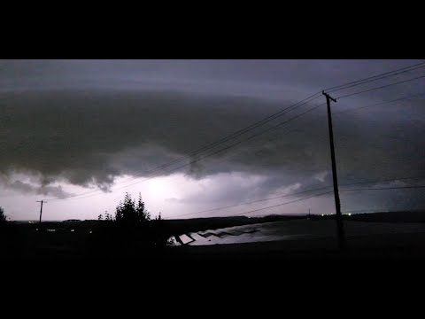 Nocturnal Thunderstorm with Shelf Cloud and Outflow July 28, 2023