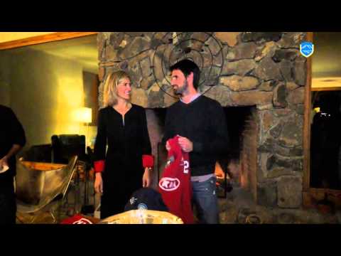 CON LA PARTICIPACION DE RECONOCIDAS FIGURAS SE REALIZÓ EL POLO EN LA NIEVE DEL CERRO BAYO