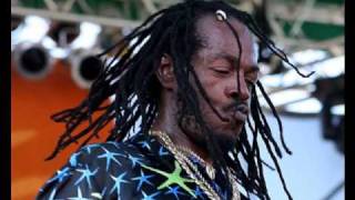 Michael Prophet - Help Them Please