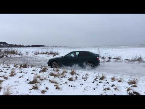Rajdowy trening podczas skromnej zimy - BMW RWD