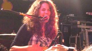 Pebaluna - Sunshine Lullaby at Chain Reaction