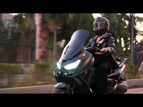 Arora Max Pro 250 Scooter