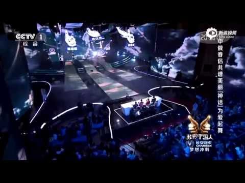 All judges shocked!!The most romantic acrobatic dance by a cute Chinese-Russian couple