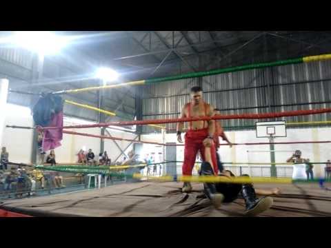 Os Reis do Ringue - Lenhador e Pingo Moreno