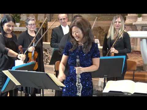 Seunghee Lee ' Tre danze latine ' di M. Mangani