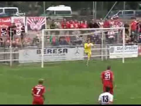 SV Dessau 05 gegen Halleschen FC - RAN1