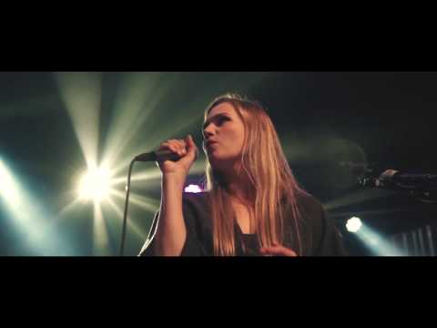 MIKROMUSIC - Takiego chłopaka (Mikromusic w Starym Maneżu - Official Live Video)