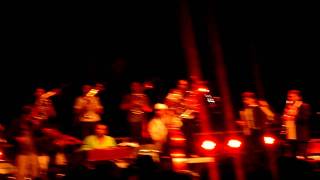 Band Of Gypsies (Taraf de Haïdouks & Kočani Orkestar) in Pont Du Gard