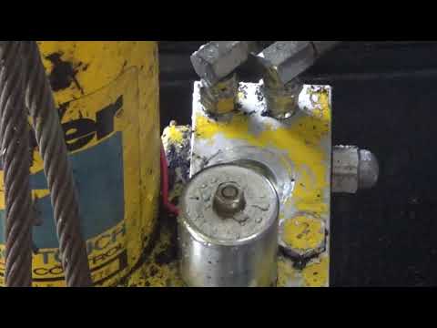 Repair snowplow Meyers E47.
