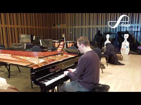 Lars Vogt plays Bach Goldberg Variations: Var 1