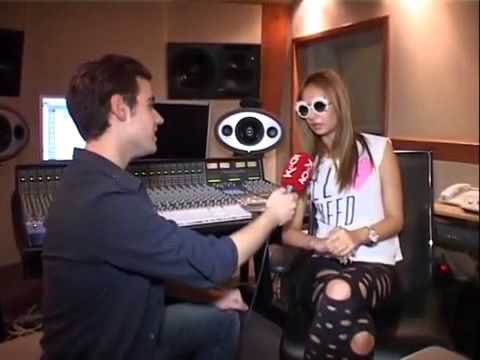 SEXY SANDRA HAJDE DA SE PRSKAMO NAJAVA USKORO