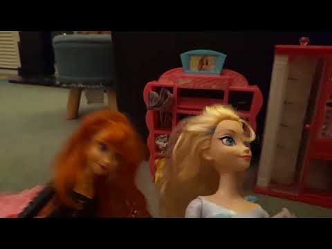 Dollylancaster...Anna and Elsa Fashion Boutique