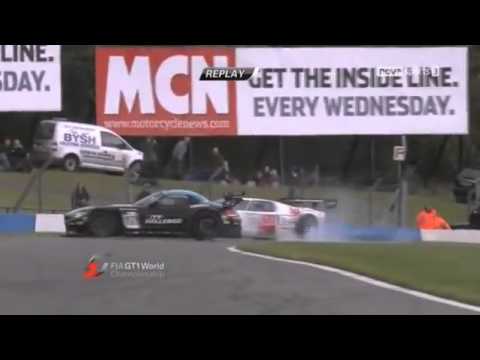FIA GT1 2012 Big crash at the start at Donington
