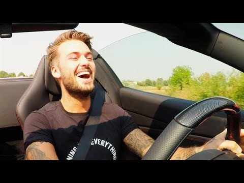 Dave gaat tekeer in echt racemonster - CELEBRITY CITY TRIP