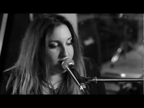 The Acoustic Sessions; Elissa Franceschi - All These Days