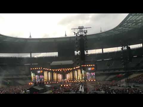 190607 BTS speak yourself tour @Paris - Boy with luv feat Halsey