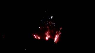 preview picture of video 'Streetsville Canada Day Fireworks from Streetsville GO Station'