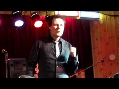 Tommi Soidinmäki: Hengaillaan, Vielä on kesää jäljellä, Laulu joutsenien live