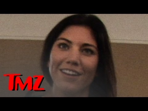 Hope Solo -- The Doggy Dilemma | TMZ