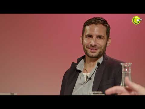 DIE 33 MYTHEN DES SYSTEMS – Buchpräsentation Promedia Verlag und Max Stadler