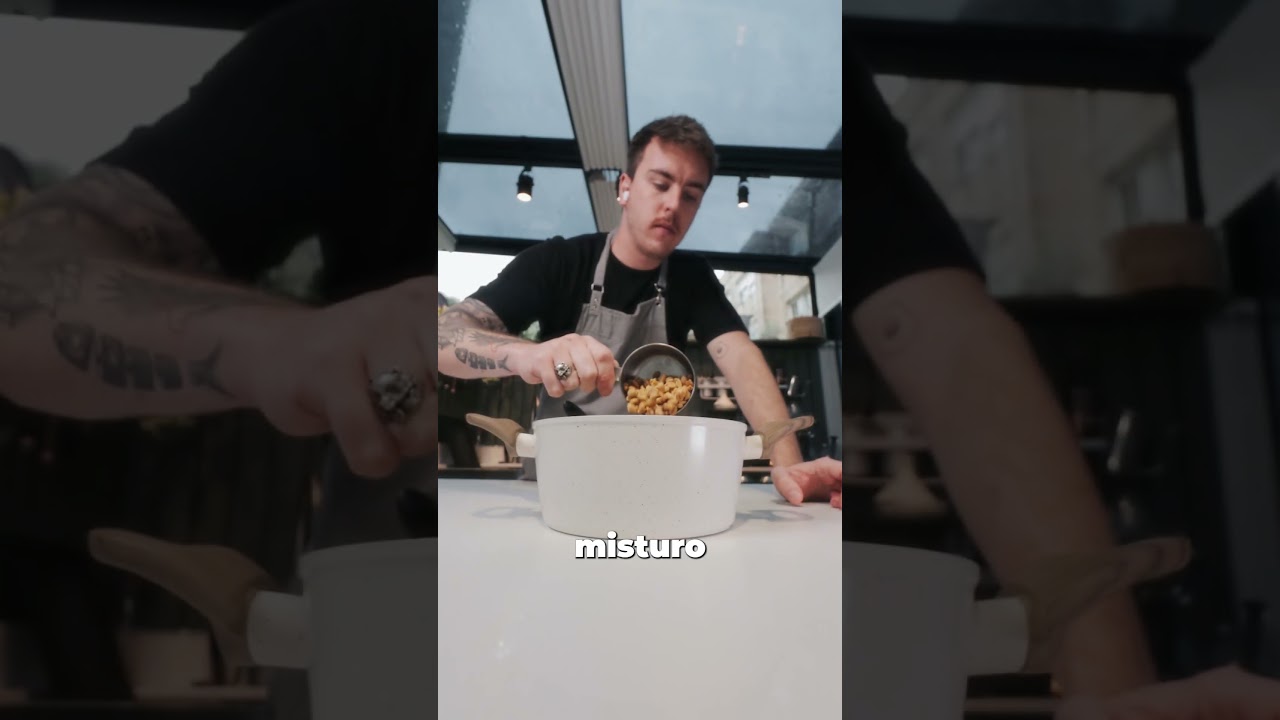 Pé de moleque de leite em pó é uma receita fácil e deliciosa! #shorts