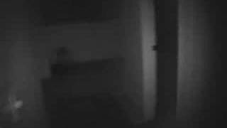 Смотреть онлайн Самый страшный ролик про призрака